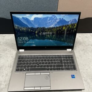 HP ZBook Fury 15 G8 i7-11850H 32GB RAM 2TB SSD RTX A2000